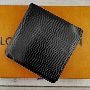 AUTHENTIC Louis Vuitton Marco Wallet. Black